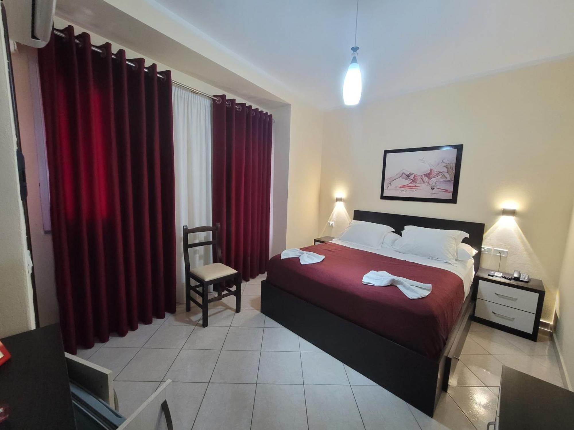 Haris Hotel فلورا المظهر الخارجي الصورة