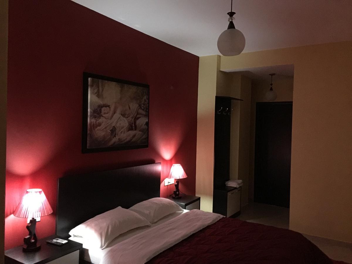 Haris Hotel فلورا المظهر الخارجي الصورة